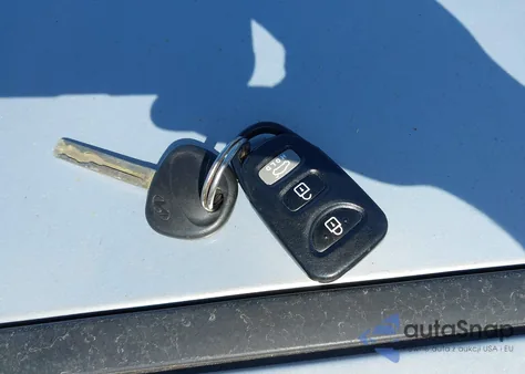 2011 Hyundai Sonata Gls from USA, damaged, VIN 5NPEB4AC7BH204557